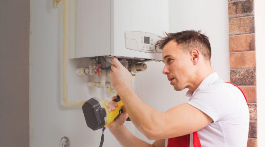 Expert burst pipe repair services in McIntosh, FL